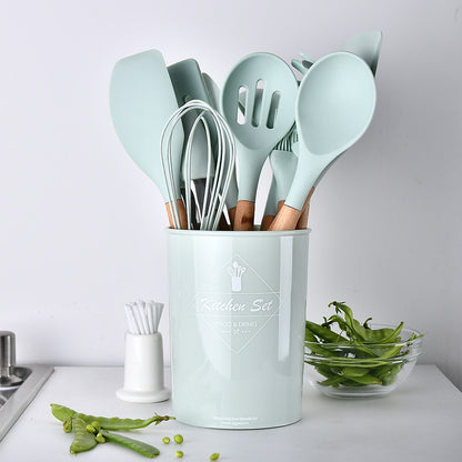 Kitchen utensils set